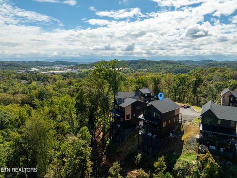 Tiny photo for 519 New Venture Way, Sevierville, TN 37876 (MLS # 1317587)