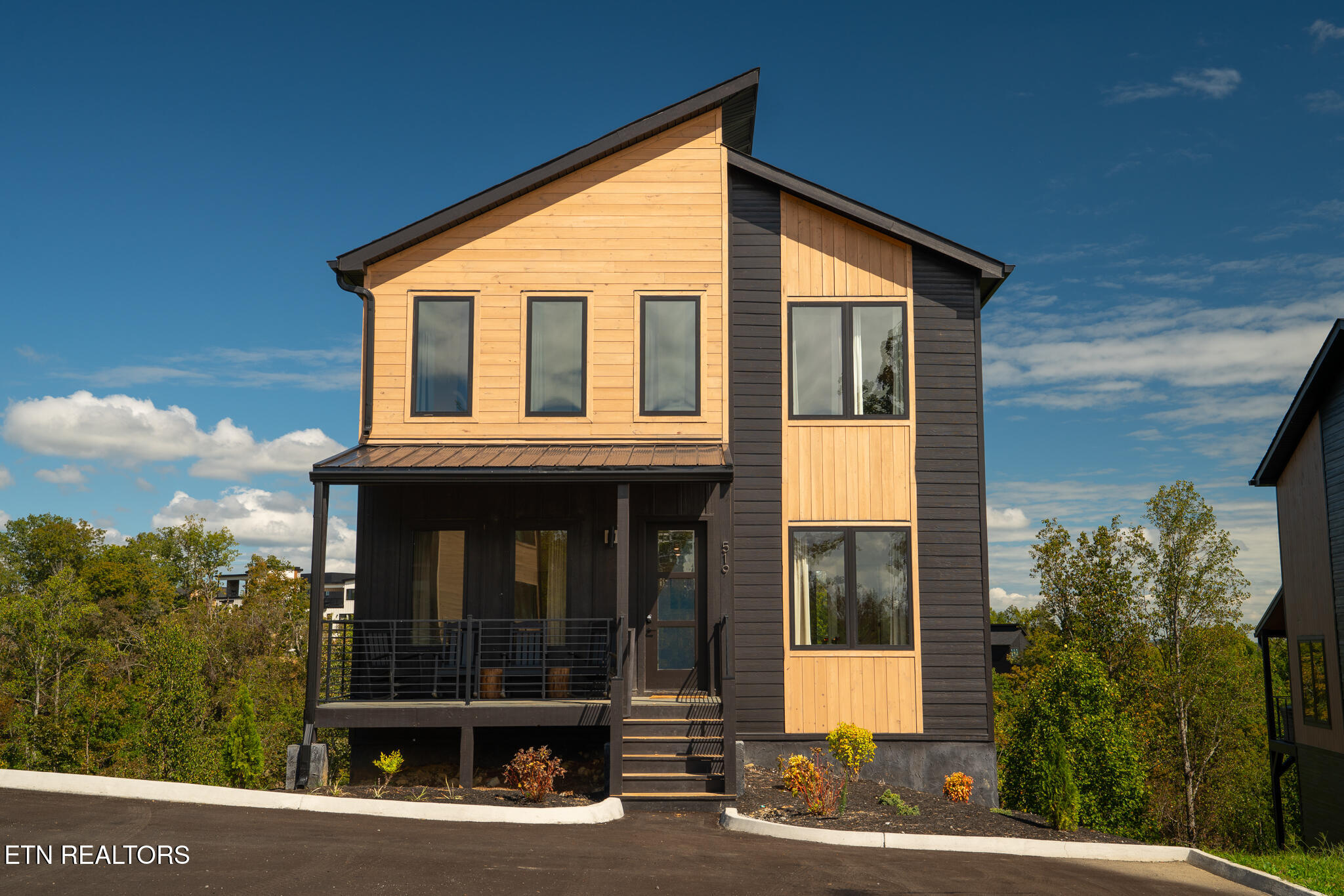 519 New Venture Way