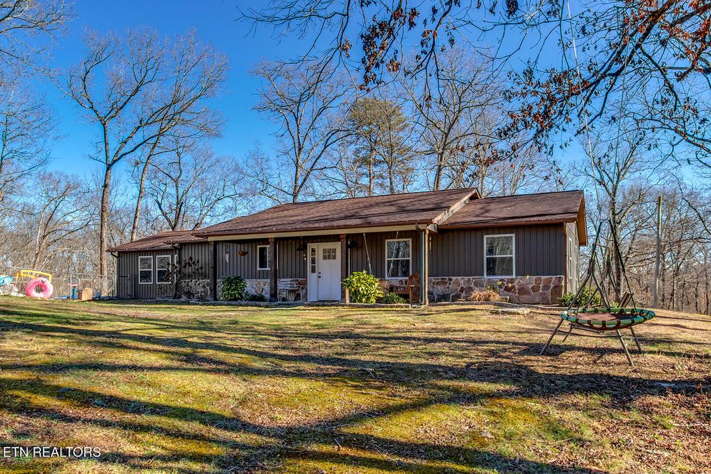 Photo of 195 Tanasi Tr, Kingston, TN 37763 (MLS # 1326644)