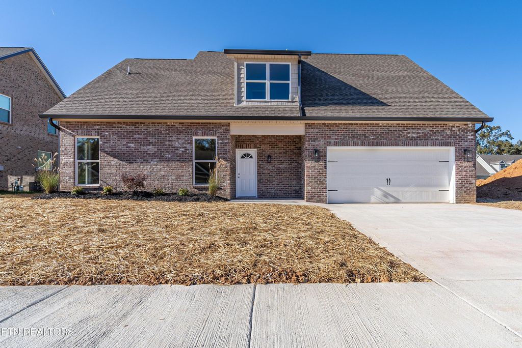 Photo of 172 Crossroads Blvd, Oak Ridge, TN 37830 (MLS # 1319733)