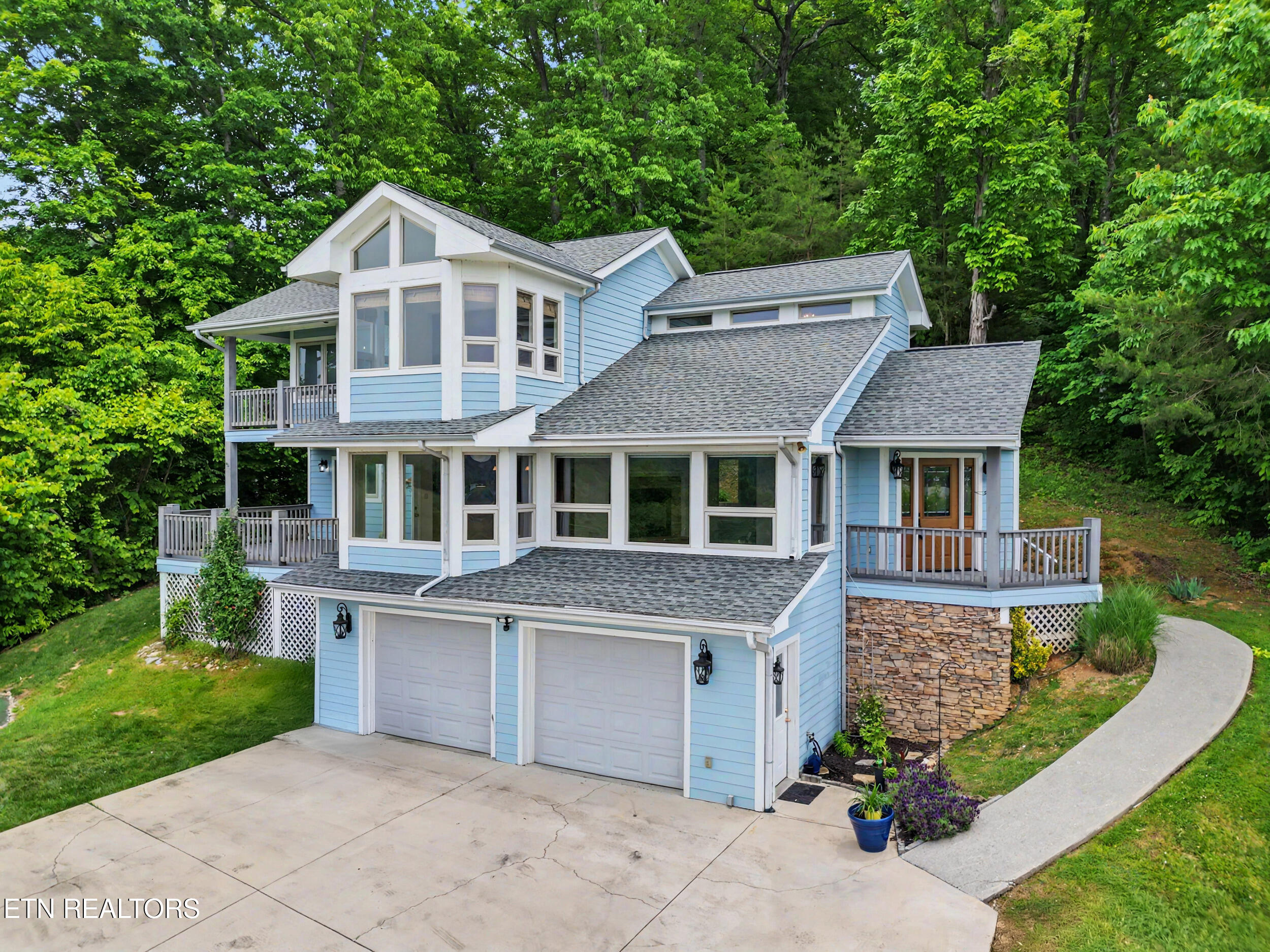 1031 Russell Brothers Rd