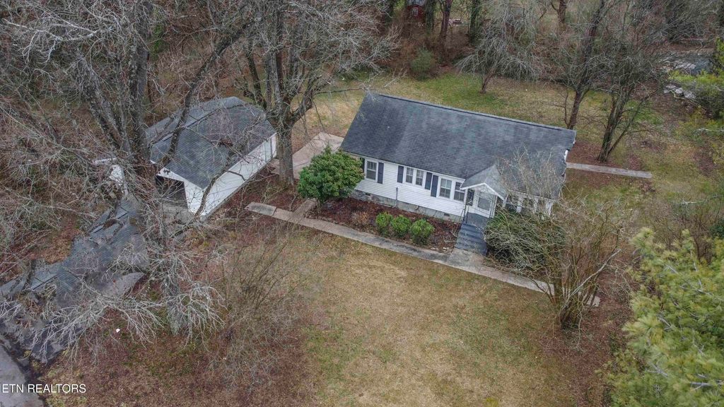 Photo of 942 Old N Kentucky St, Kingston, TN 37763 (MLS # 1292393)