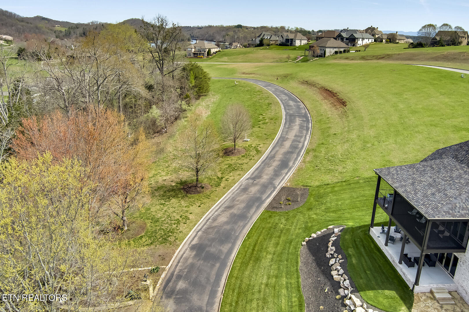 191 White Swan Drive