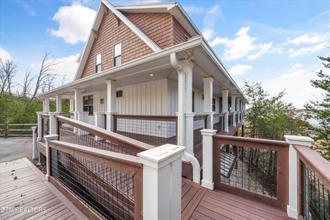 Tiny photo for 120 Cypress Drive, Dandridge, TN 37725 (MLS # 1329406)