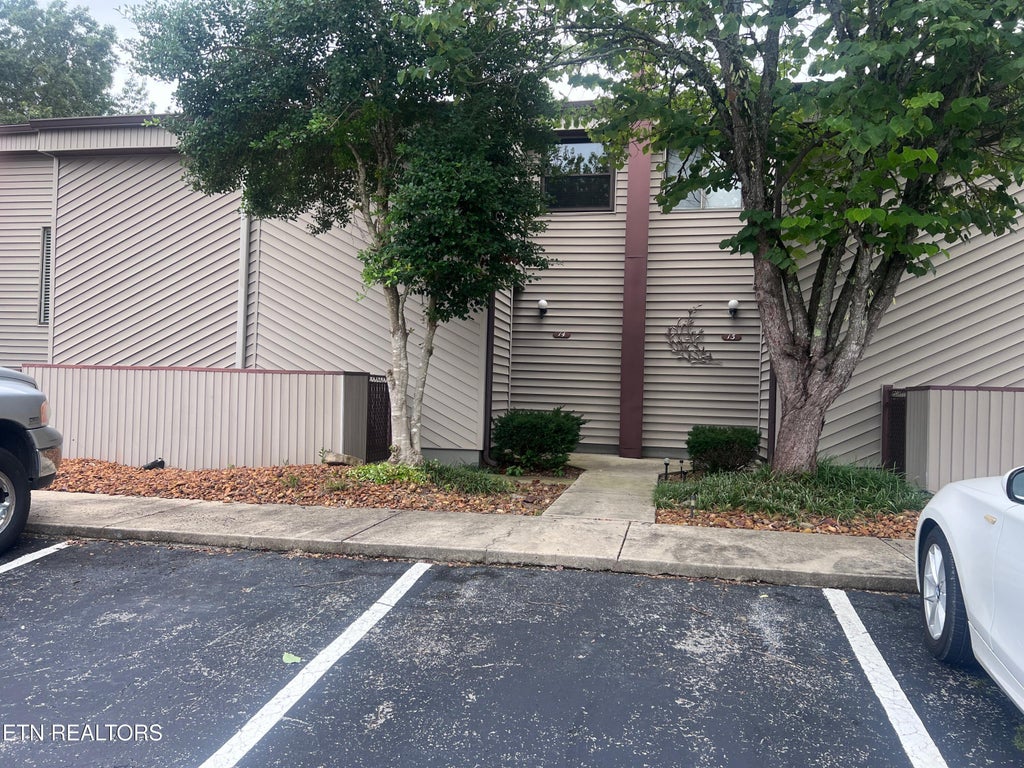 Photo of 36 Lakeshore Terrace #14, Crossville, TN 38558 (MLS # 1353281)