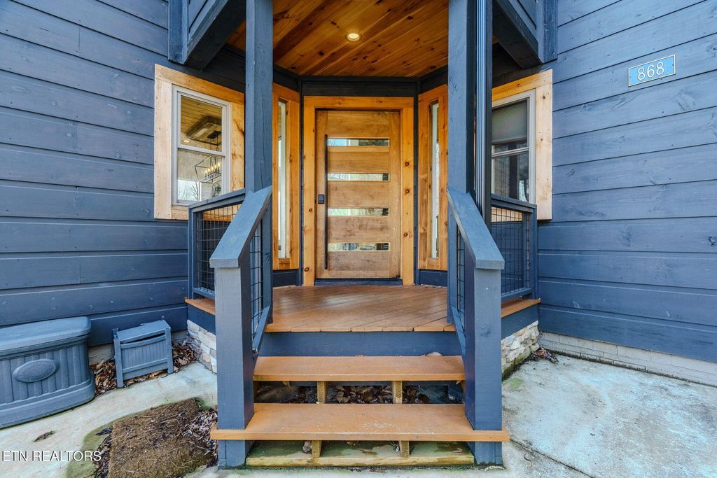 Photo of 868 Cliff Branch Rd, Gatlinburg, TN 37738 (MLS # 1338248)