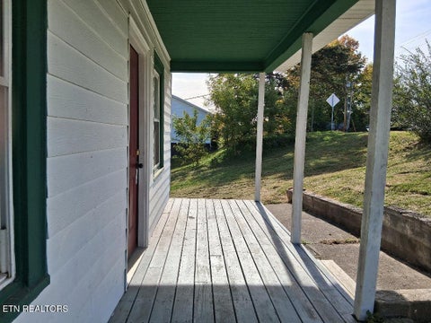 Tiny photo for 320 E Bell St, Alcoa, TN 37701 (MLS # 1360387)