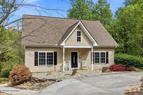 Photo of 210 Wahuhu Lane, Loudon, TN 37774 (MLS # 1339700)