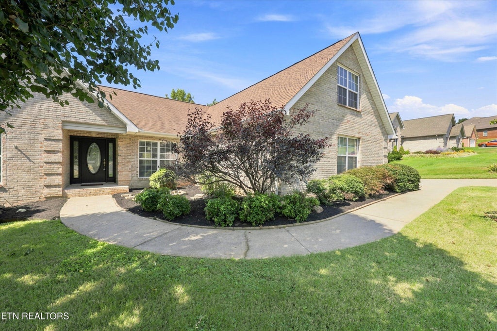 Photo of 3015 Champions Drive, Maryville, TN 37801 (MLS # 1353629)