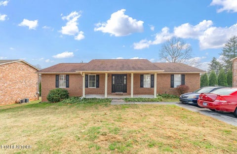Photo of 4808 Cannon Ridge Drive, Knoxville, TN 37918 (MLS # 1355032)