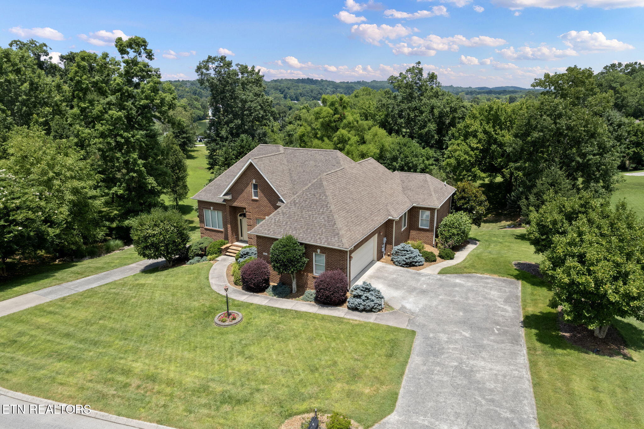 208 High Pointe Village Way