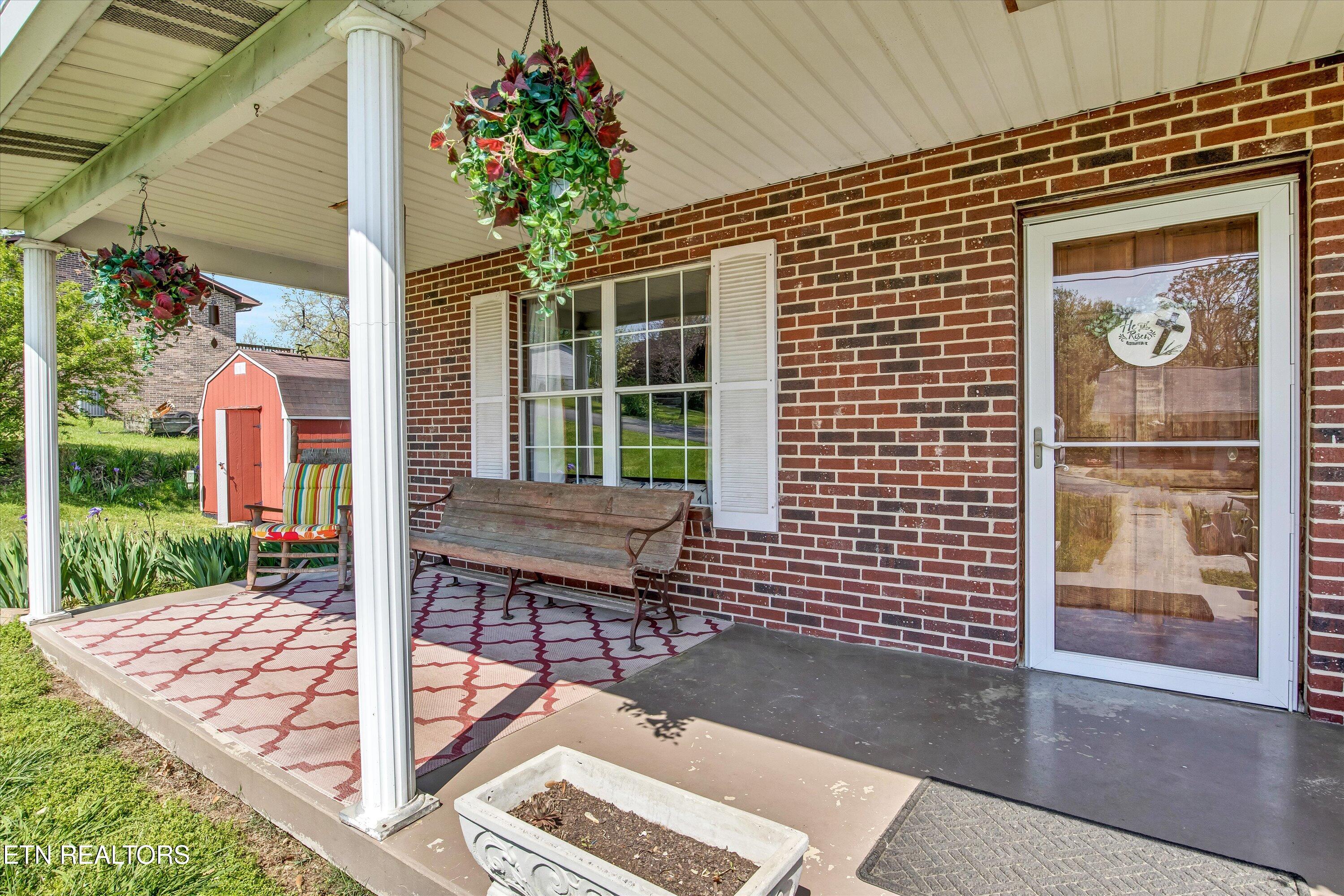 111 Shaw Rd