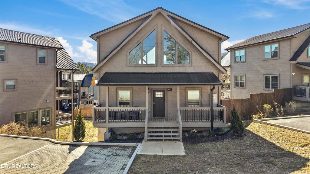 Photo of 2872 Sequoia Rd, Pigeon Forge, TN 37863 (MLS # 1331049)