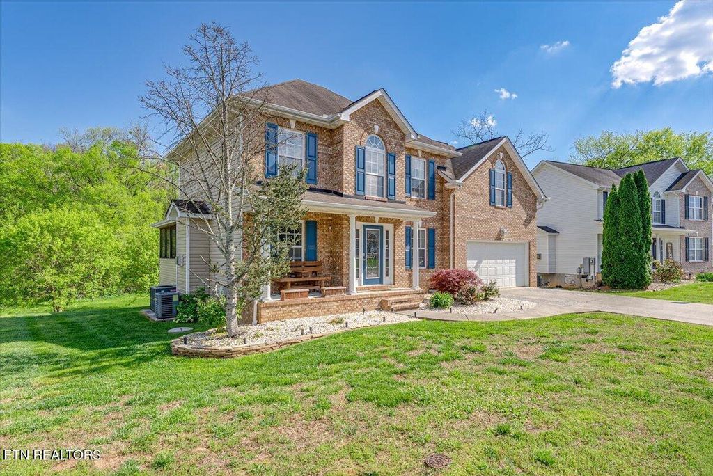 Photo of 4838 Creek Rock Lane, Knoxville, TN 37918 (MLS # 1336791)