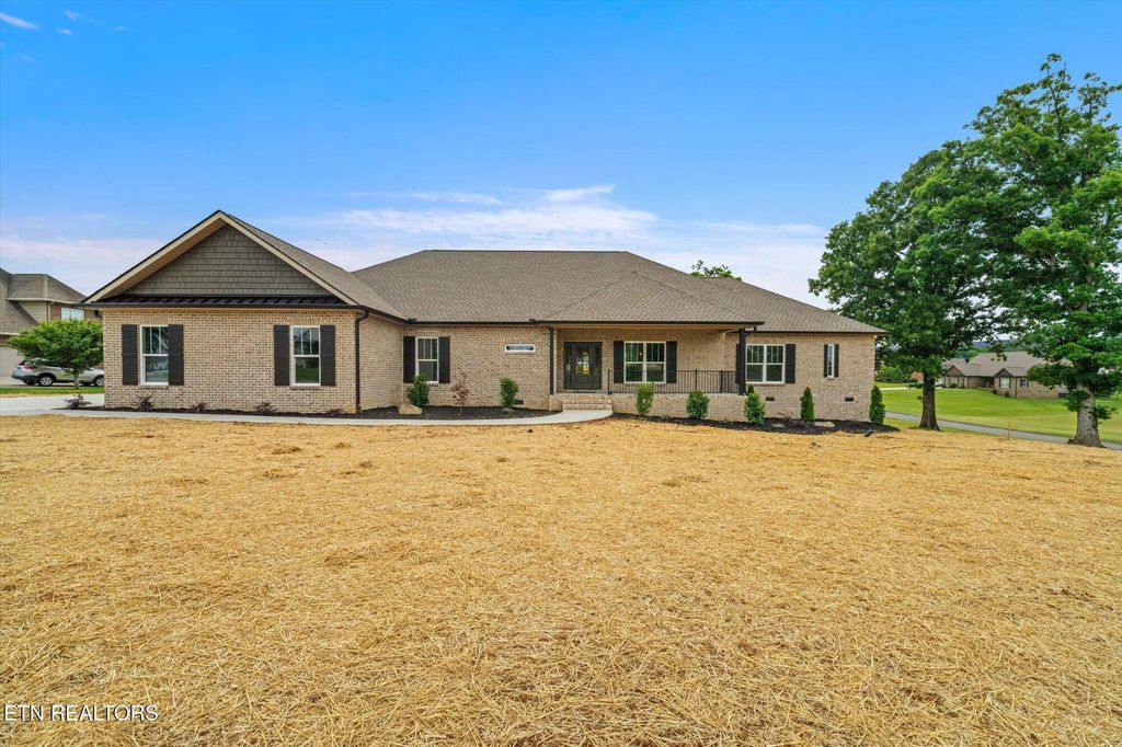 Photo of 708 Majestic Mtns Blvd, Walland, TN 37886 (MLS # 1303914)