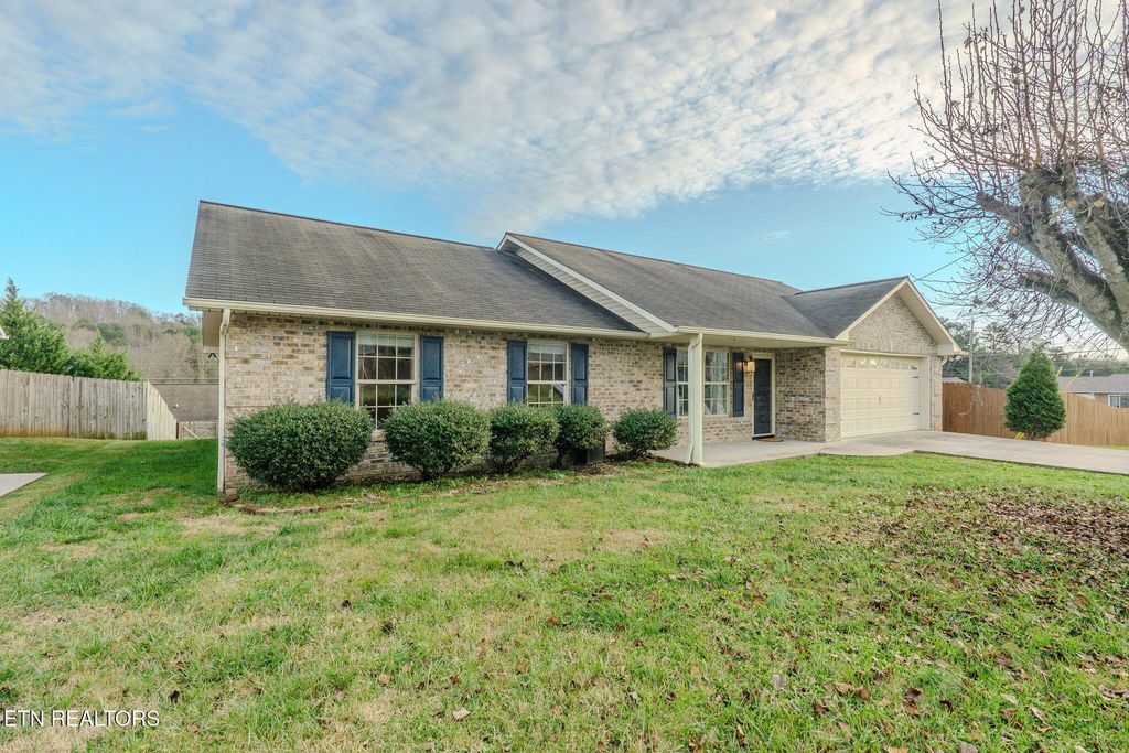 Photo of 6622 Carina Lane, Corryton, TN 37721 (MLS # 1323975)