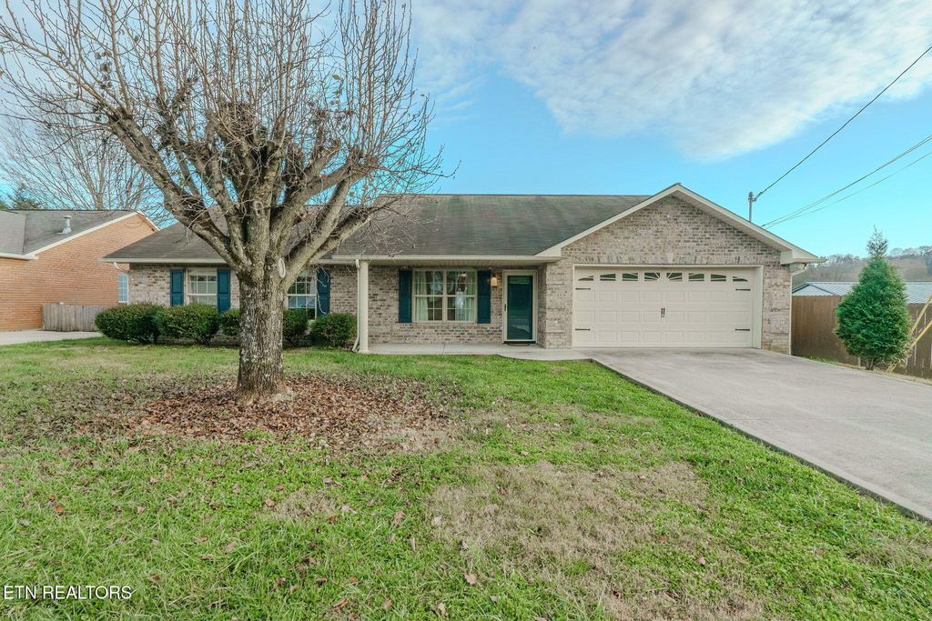 Photo of 6622 Carina Lane, Corryton, TN 37721 (MLS # 1323975)