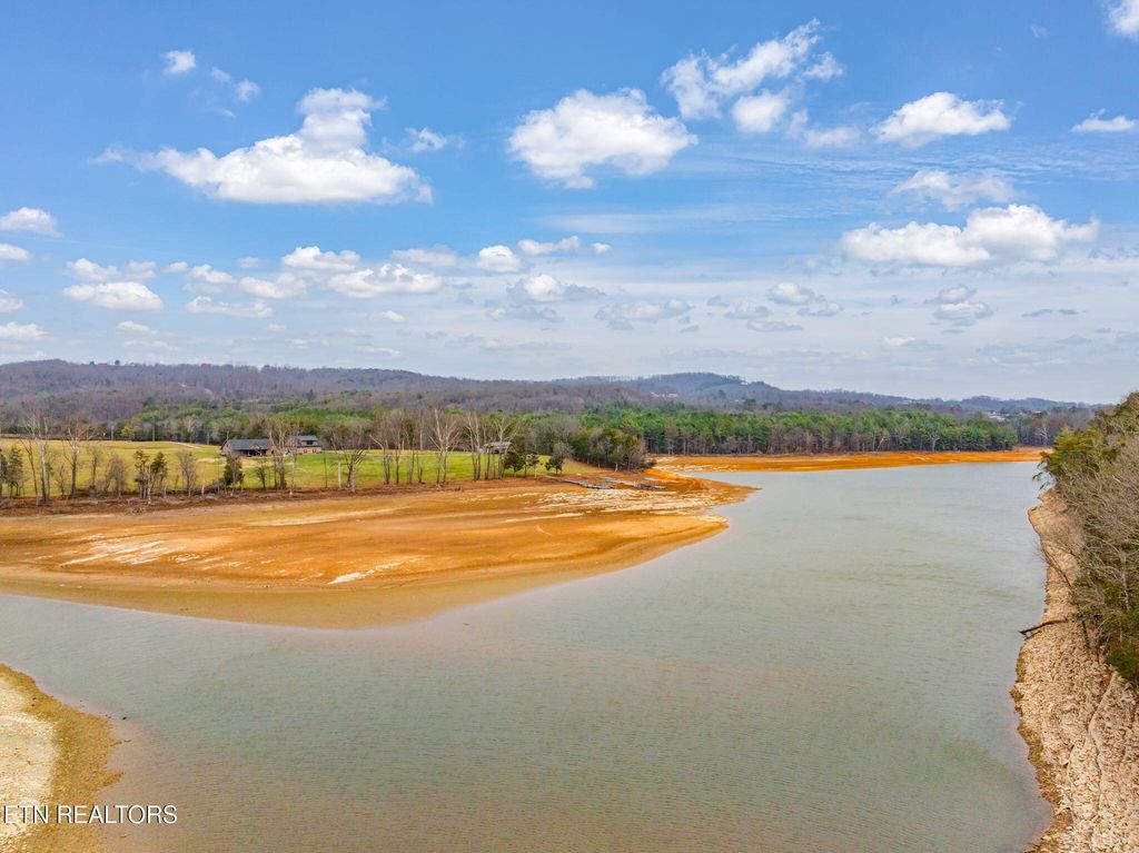 Photo of Waterfront Knoll, Sharps Chapel, TN 37866 (MLS # 1324174)
