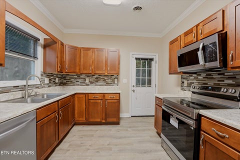 Tiny photo for 14 Belmont Court, Oak Ridge, TN 37830 (MLS # 1352650)