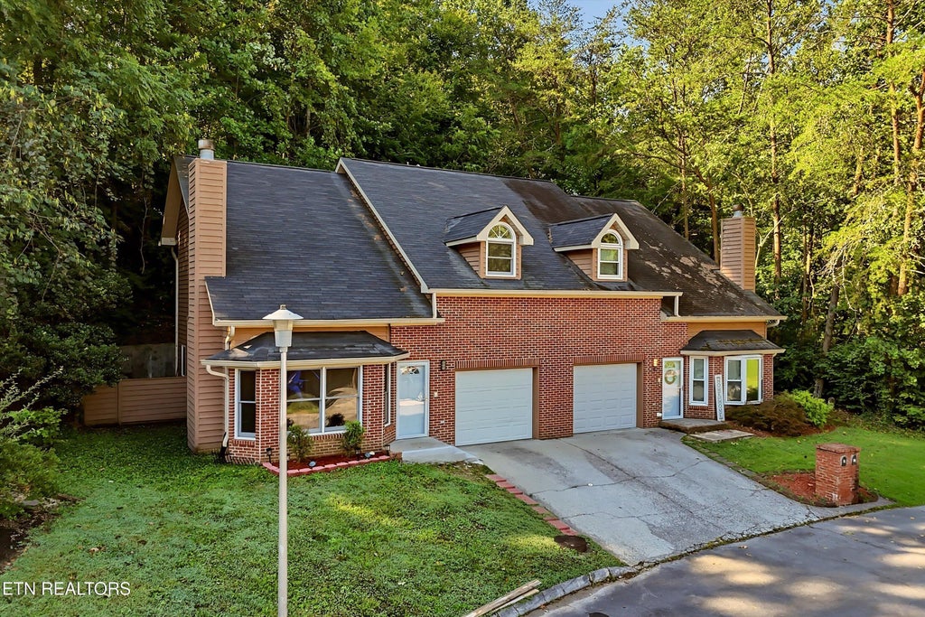 Photo of 14 Belmont Court, Oak Ridge, TN 37830 (MLS # 1352650)