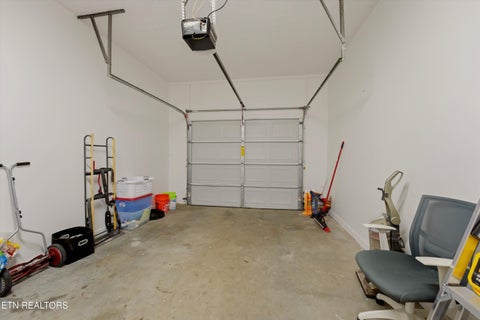 Tiny photo for 14 Belmont Court, Oak Ridge, TN 37830 (MLS # 1352650)