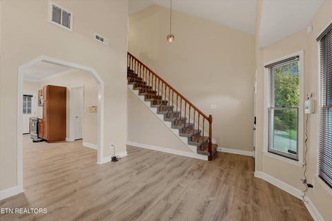 Tiny photo for 14 Belmont Court, Oak Ridge, TN 37830 (MLS # 1352650)
