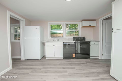 Tiny photo for 4112 Edington Rd, Knoxville, TN 37920 (MLS # 1356339)