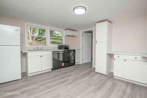 Tiny photo for 4112 Edington Rd, Knoxville, TN 37920 (MLS # 1356339)