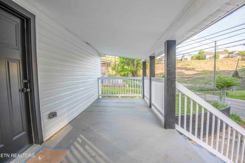 Tiny photo for 4112 Edington Rd, Knoxville, TN 37920 (MLS # 1356339)