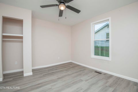 Tiny photo for 4112 Edington Rd, Knoxville, TN 37920 (MLS # 1356339)