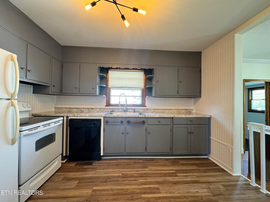 Photo of 8029 Sharp Rd, Powell, TN 37849 (MLS # 1329615)