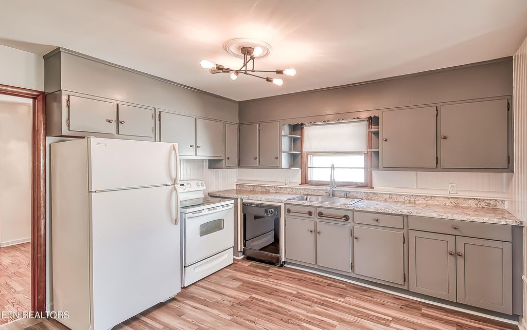 Photo of 8029 Sharp Rd, Powell, TN 37849 (MLS # 1329615)