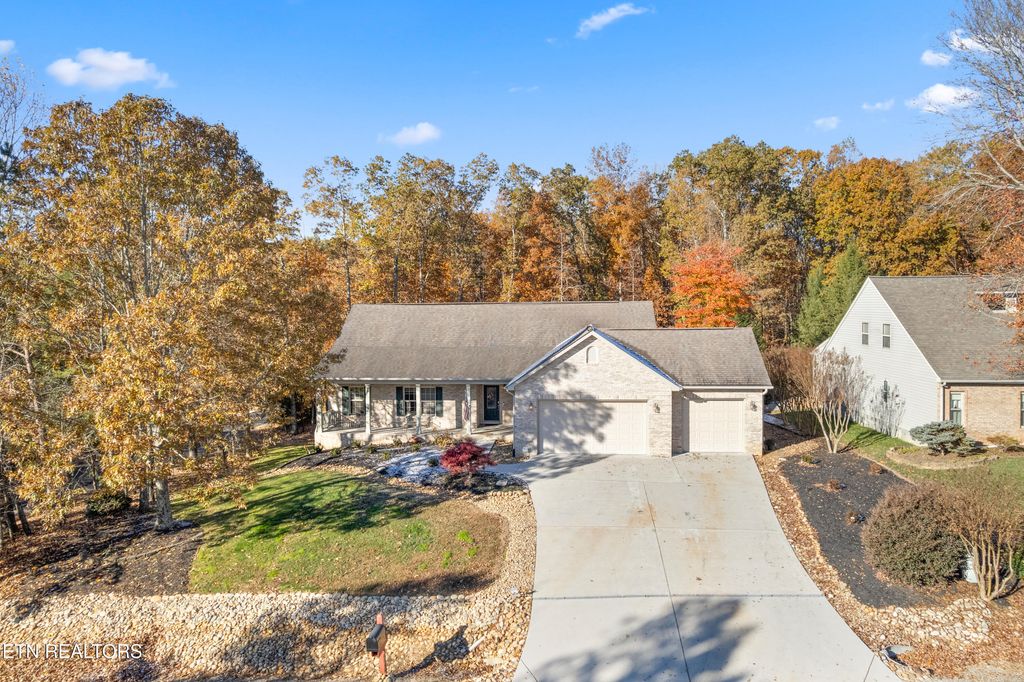 Photo of 280 N Coyatee Drive, Loudon, TN 37774 (MLS # 1322041)