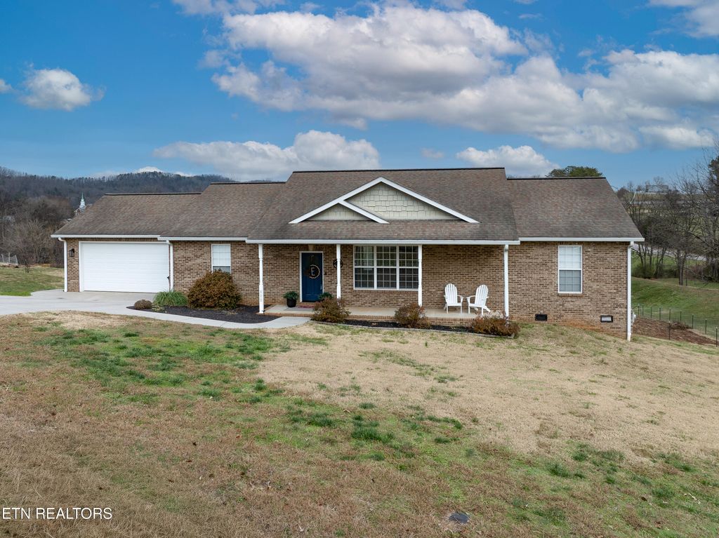 Photo of 5163 Candlewood Court, Maryville, TN 37804 (MLS # 1323618)