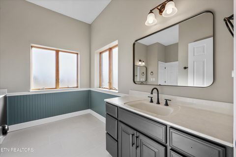 Tiny photo for 706 Loudon Rd, Loudon, TN 37774 (MLS # 1328085)