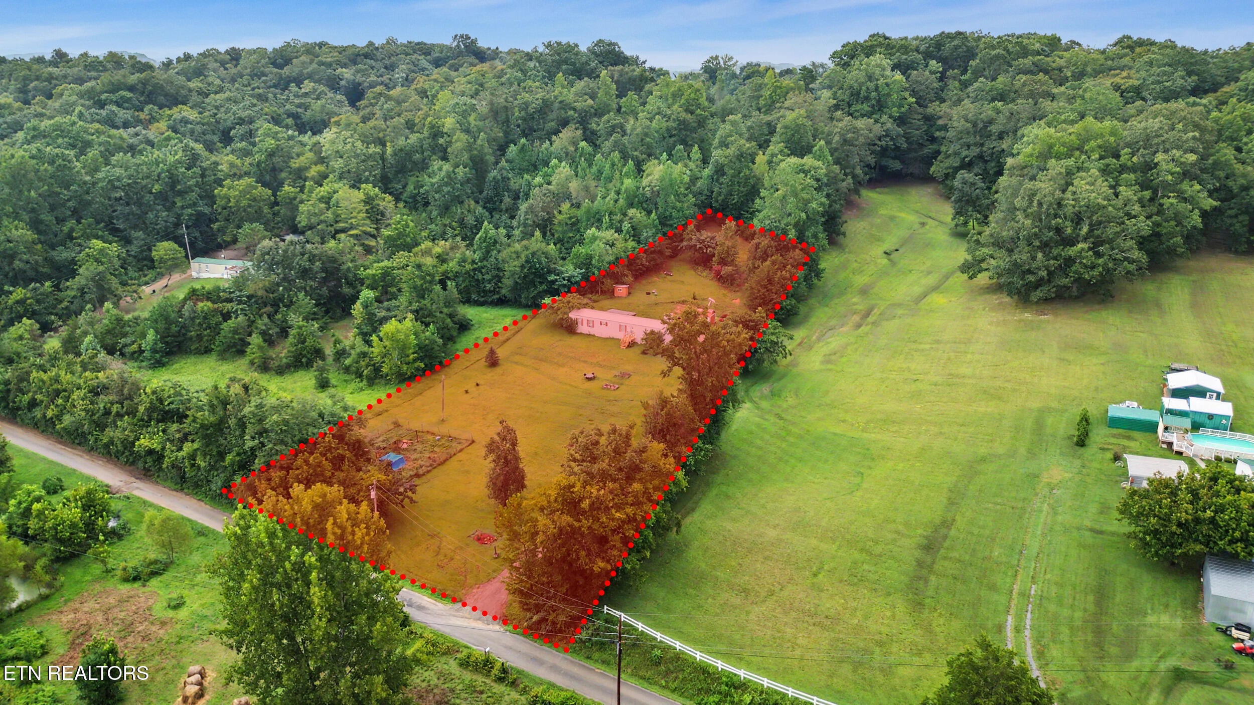 1040 Old Solomon Ferry Rd