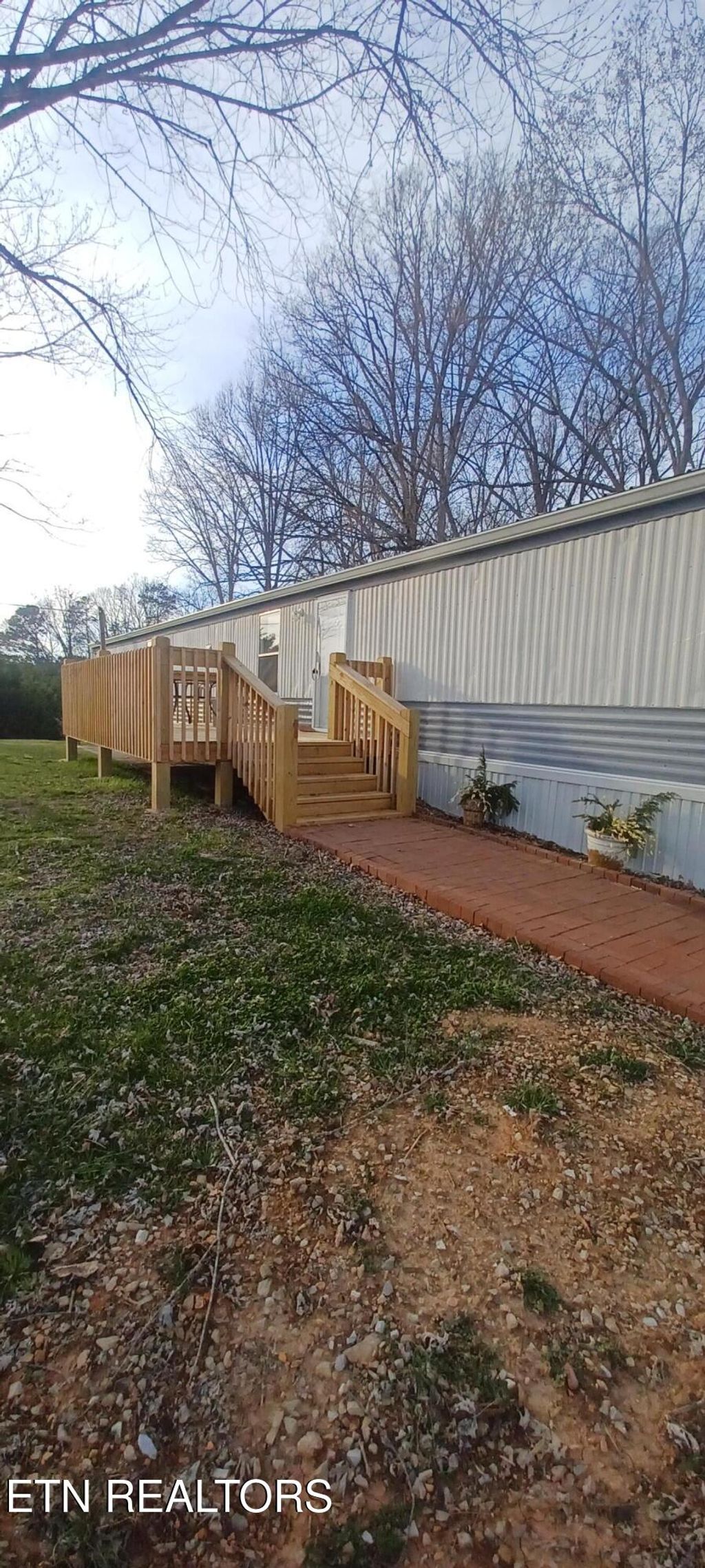 Photo of 1122 Wooddale Church Rd, Strawberry Plains, TN 37871 (MLS # 1331360)