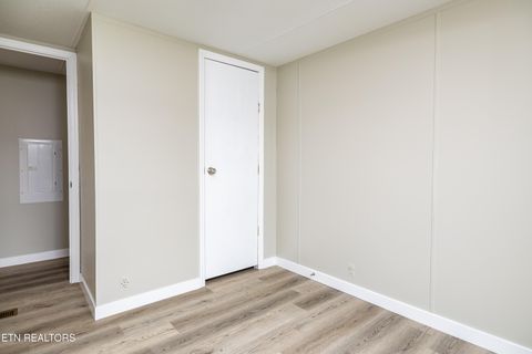 Tiny photo for 1122 Wooddale Church Rd, Strawberry Plains, TN 37871 (MLS # 1331360)