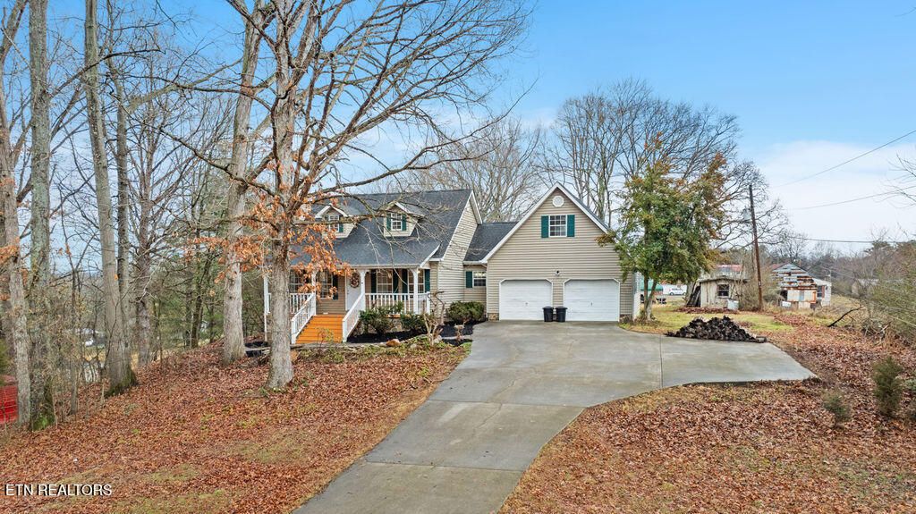 Photo of 219 Cox Rd, Loudon, TN 37774 (MLS # 1329190)