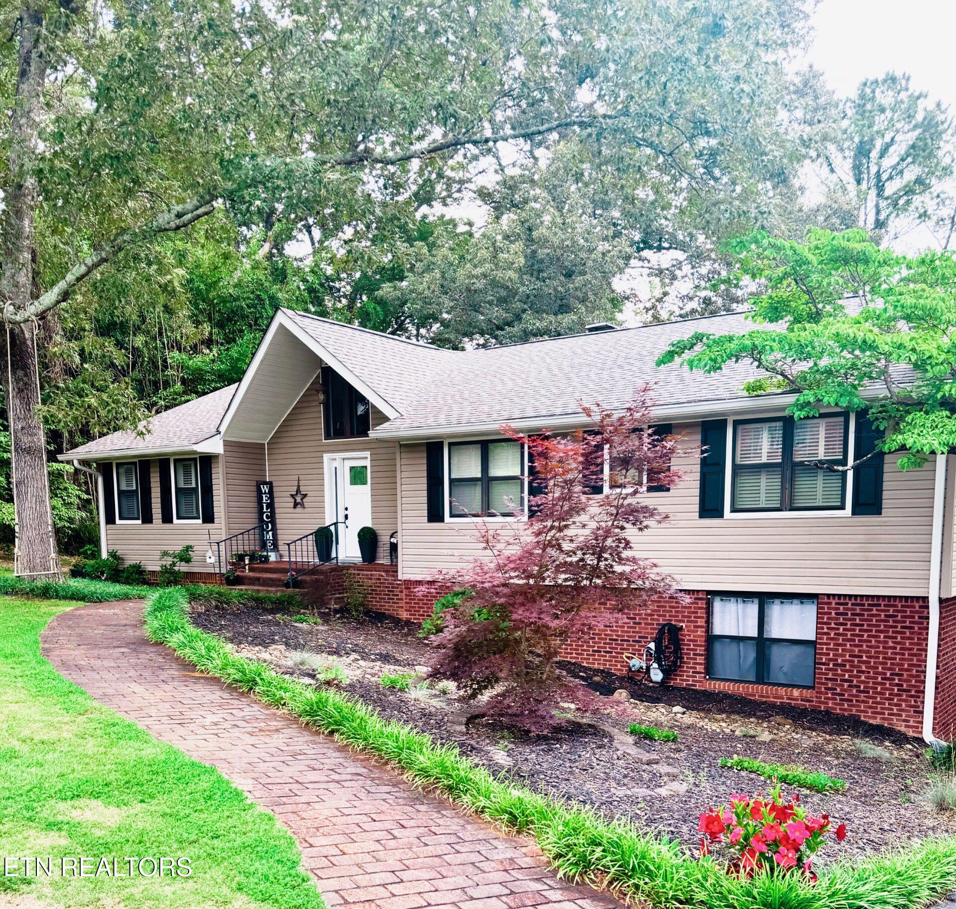 1420 Brentwood Drive