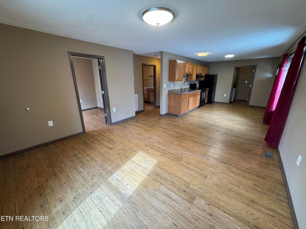 Photo of 677 E Lincoln Rd, Alcoa, TN 37701 (MLS # 1317261)