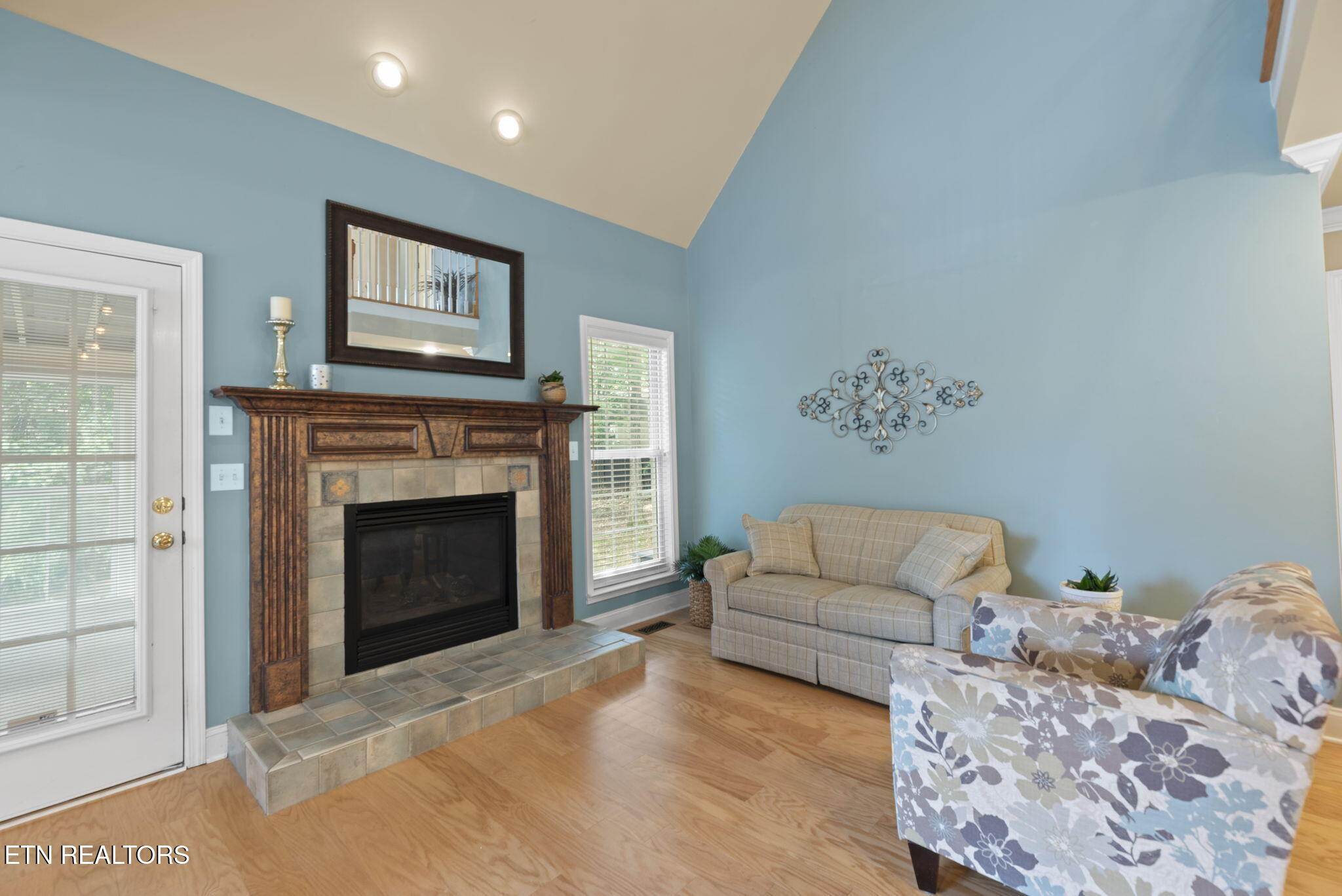 2505 Cedar Hurst Lane