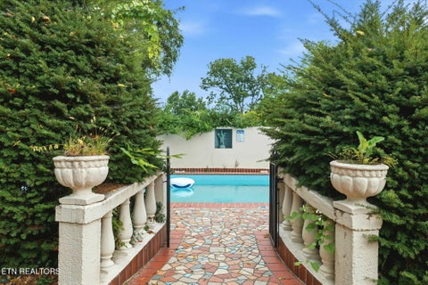 Tiny photo for 2715 Sullins St, Knoxville, TN 37919 (MLS # 1348877)