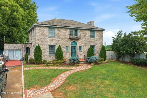 Tiny photo for 2715 Sullins St, Knoxville, TN 37919 (MLS # 1348877)