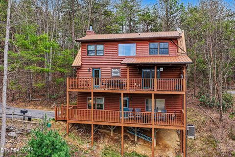 Tiny photo for 130 Little Round Top Lane, Townsend, TN 37882 (MLS # 1335961)