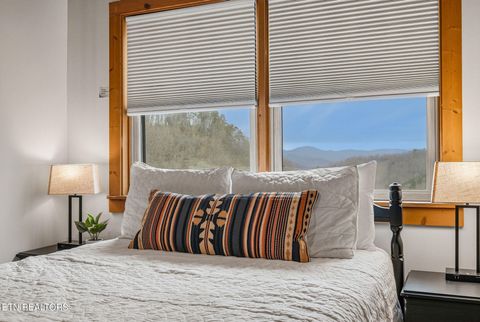 Tiny photo for 130 Little Round Top Lane, Townsend, TN 37882 (MLS # 1335961)