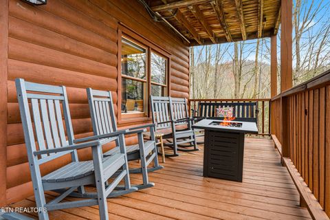 Tiny photo for 130 Little Round Top Lane, Townsend, TN 37882 (MLS # 1335961)