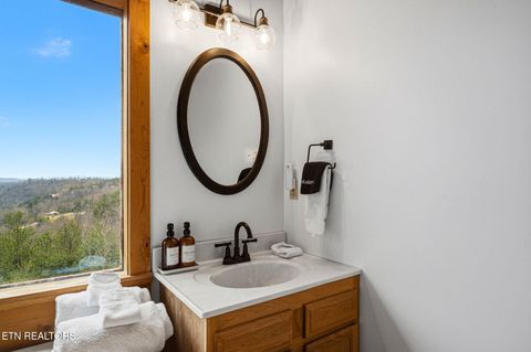 Tiny photo for 130 Little Round Top Lane, Townsend, TN 37882 (MLS # 1335961)