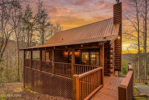 Photo of 130 Little Round Top Lane, Townsend, TN 37882 (MLS # 1335961)