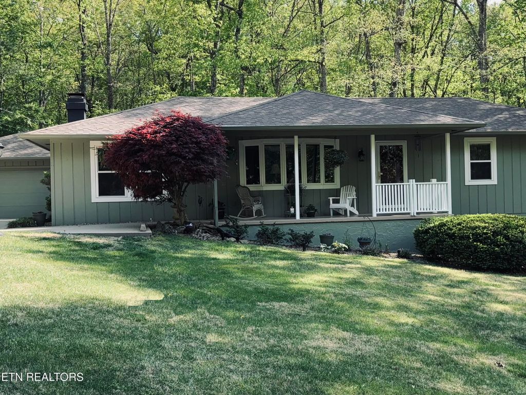 Photo of 226 Snead Drive, Crossville, TN 38558 (MLS # 1319878)